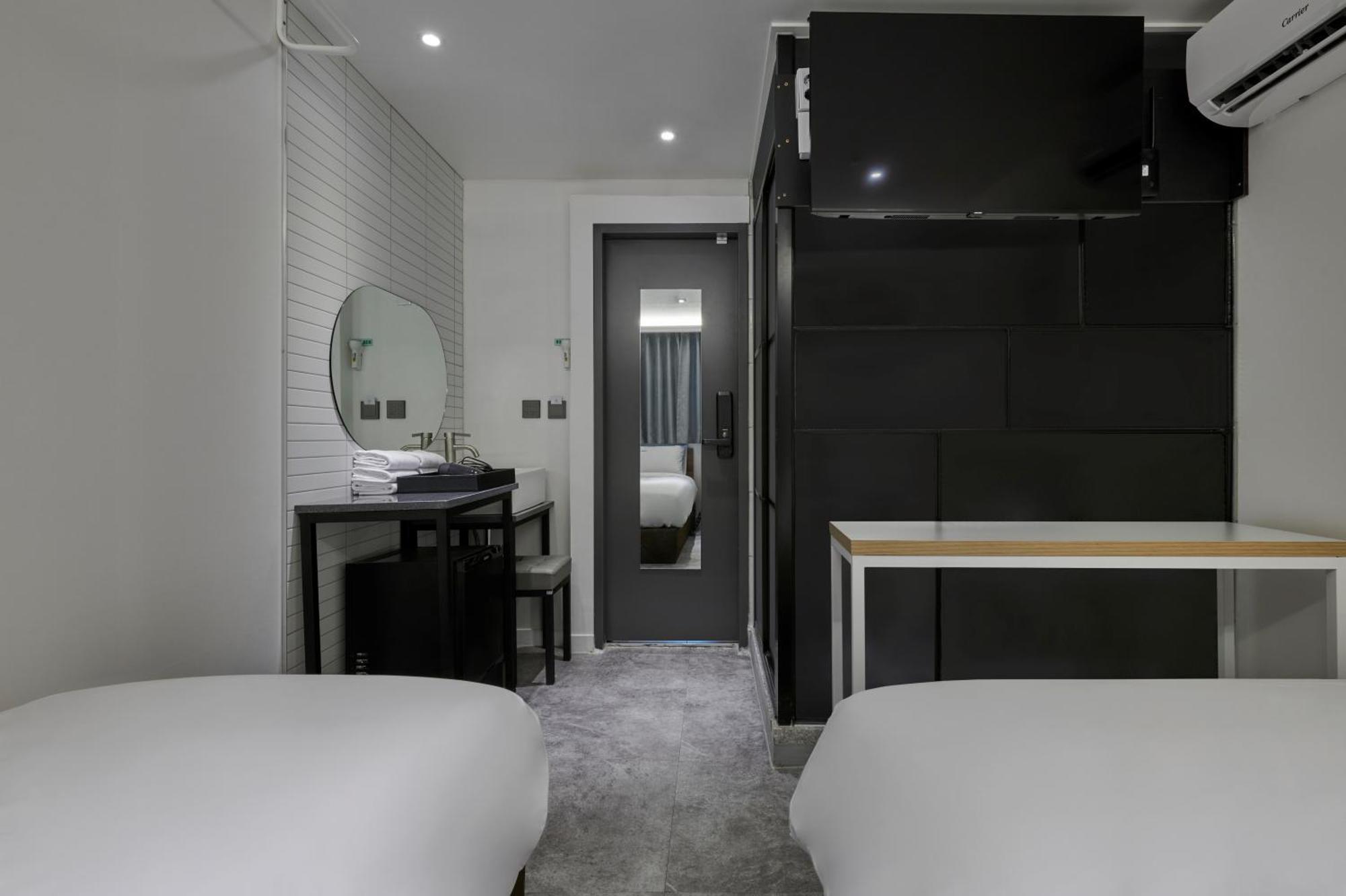 Eight Rest Hostel Myeongdong Szöul Kültér fotó