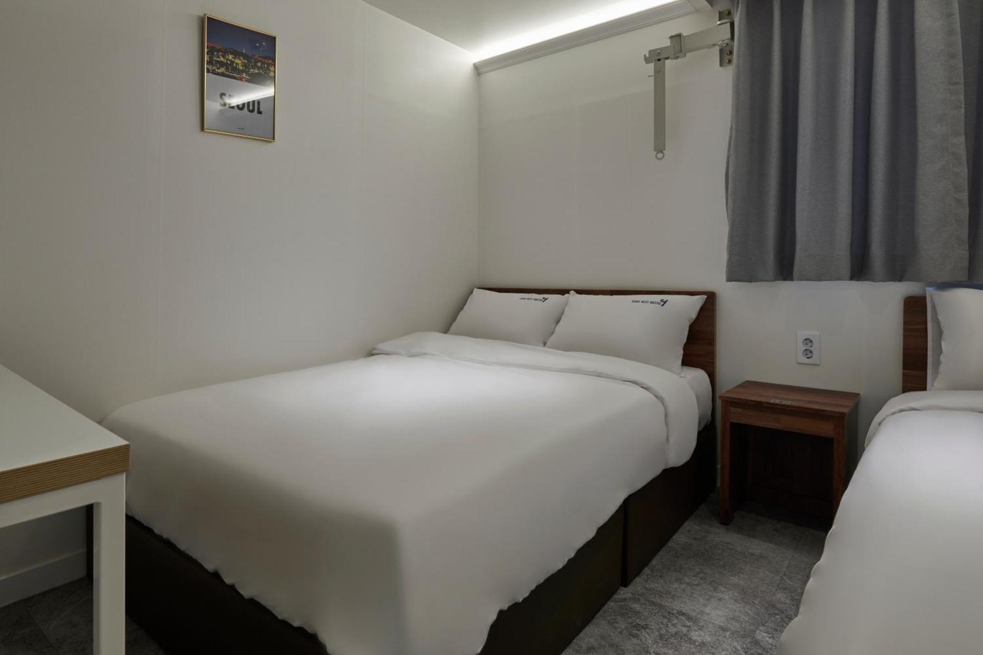 Eight Rest Hostel Myeongdong Szöul Kültér fotó